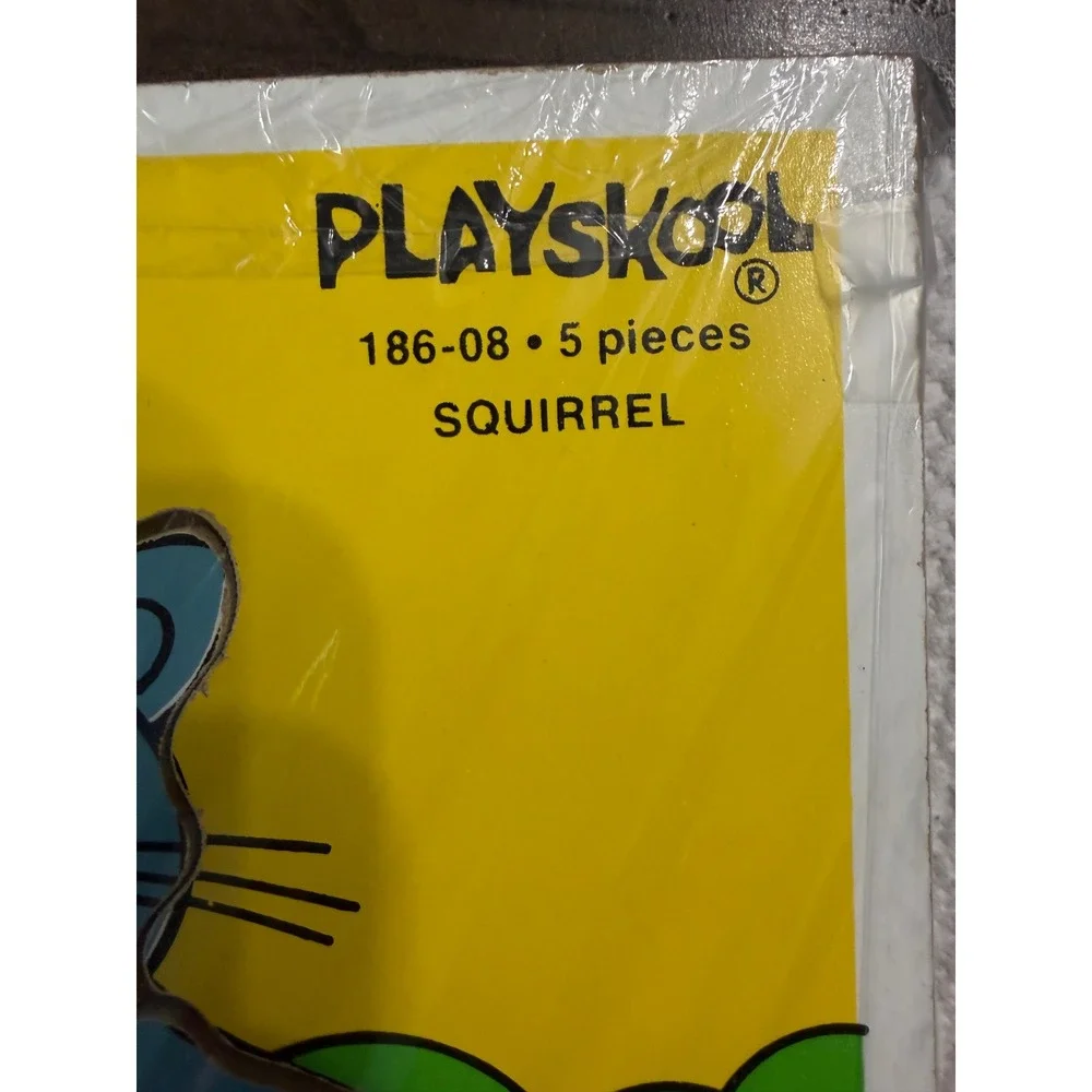 Vintage Playskool Wood Inset Puzzle Squirrel 186-08 5 Pieces Made in‎ USA